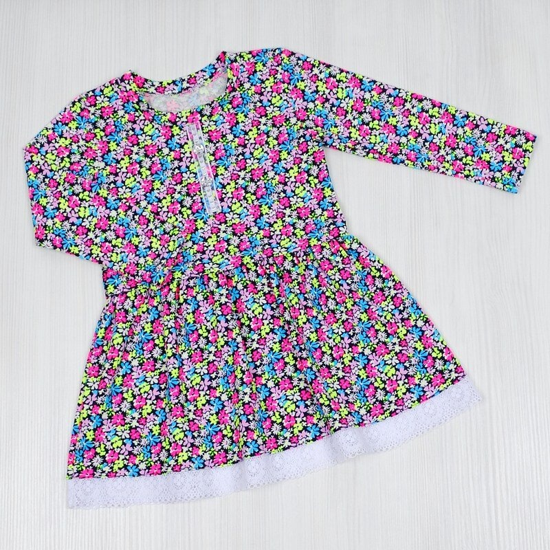 Детские трикотажные сарафаны для девочек. Платье «ЛЮБОВЬ» фулликра с салатовыми цветочками. ТМ «Пташка Украина»