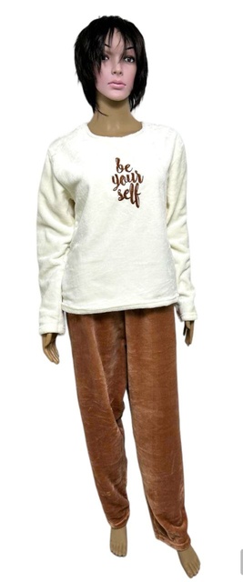 Пижама женская однотонна рвана махра с вышивкой молочного цвета, Молочный, 46