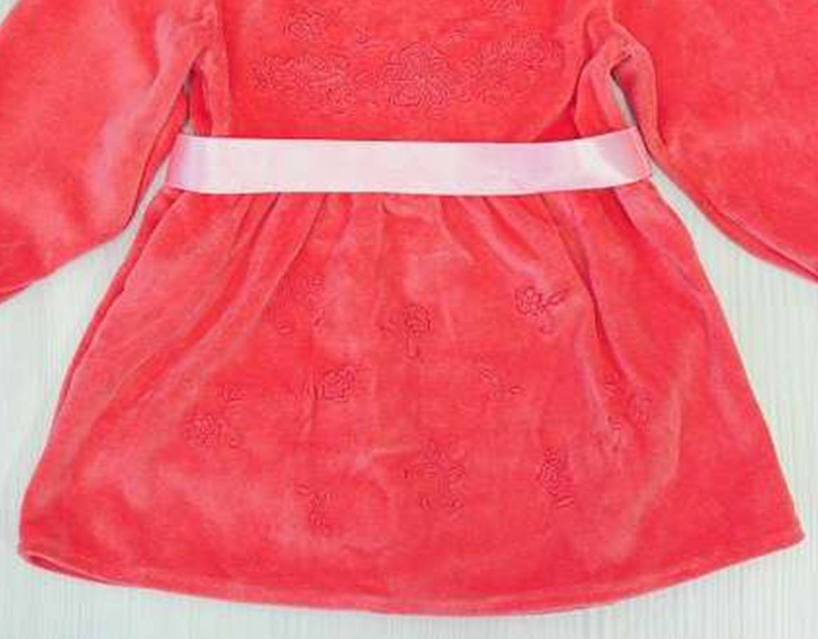 Дитячі трикотажні сукні для дівчинку. Сукня «МАРІЯ» велюр коралового кольору. ТМ «Пташка Украина»