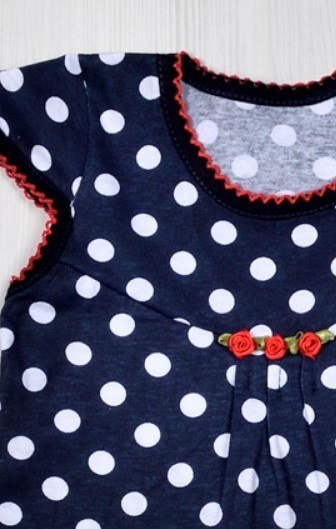 Дитячі трикотажні сукні для дівчинку. Сукня «АЛЬБЕРТА» чорного кольору кулір. ТМ «Пташка Украина»