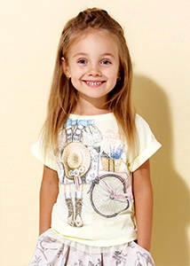Зручні трикотажні футболки дитячі на дівчинку