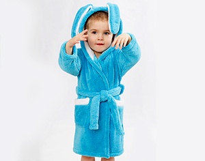 Трикотажный детский махровый халат с капюшоном на девочку